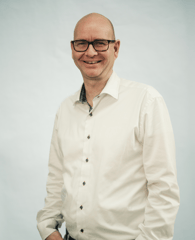 <span id="hs_cos_wrapper_name" class="hs_cos_wrapper hs_cos_wrapper_meta_field hs_cos_wrapper_type_text" style="" data-hs-cos-general-type="meta_field" data-hs-cos-type="text" >Thomas Eide</span>