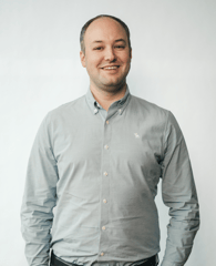 <span id="hs_cos_wrapper_name" class="hs_cos_wrapper hs_cos_wrapper_meta_field hs_cos_wrapper_type_text" style="" data-hs-cos-general-type="meta_field" data-hs-cos-type="text" >André Jozsef Bøhm</span>